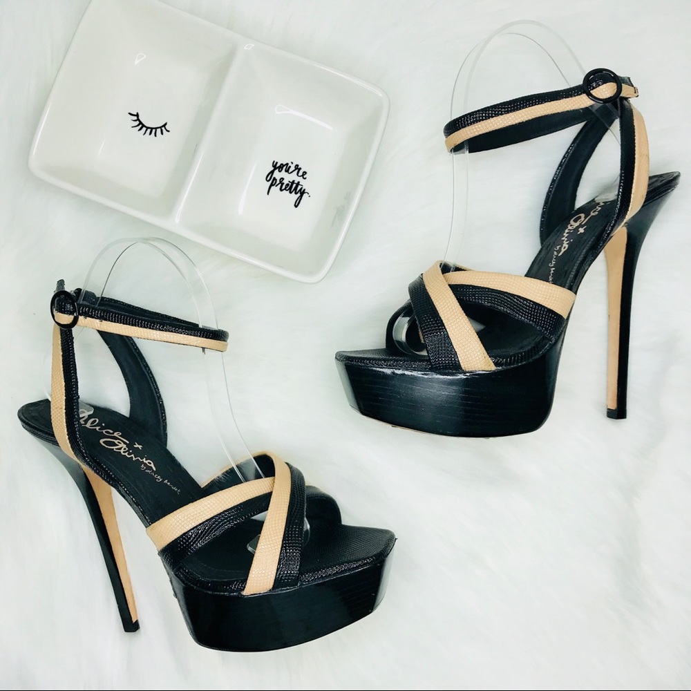 ⬇️ Alice & Olivia Lizabeth platform heels - Picture 1 of 8
